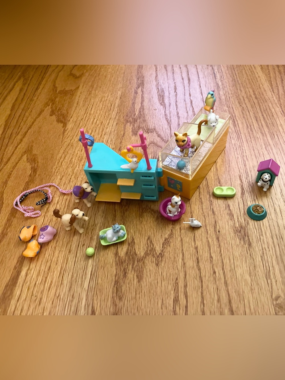 Mattel Mini Pet Playset and Pet Store - Kids Toys